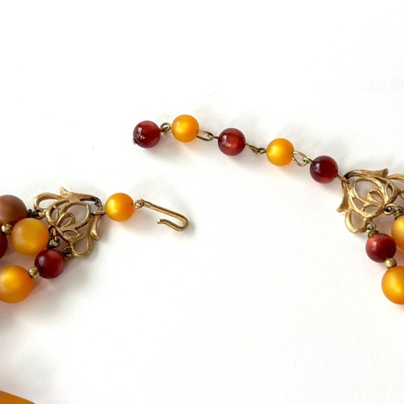 Moonglow 3-Strand Beaded Necklace Vintage 1960s Statement Choker - Picture 4 of 9